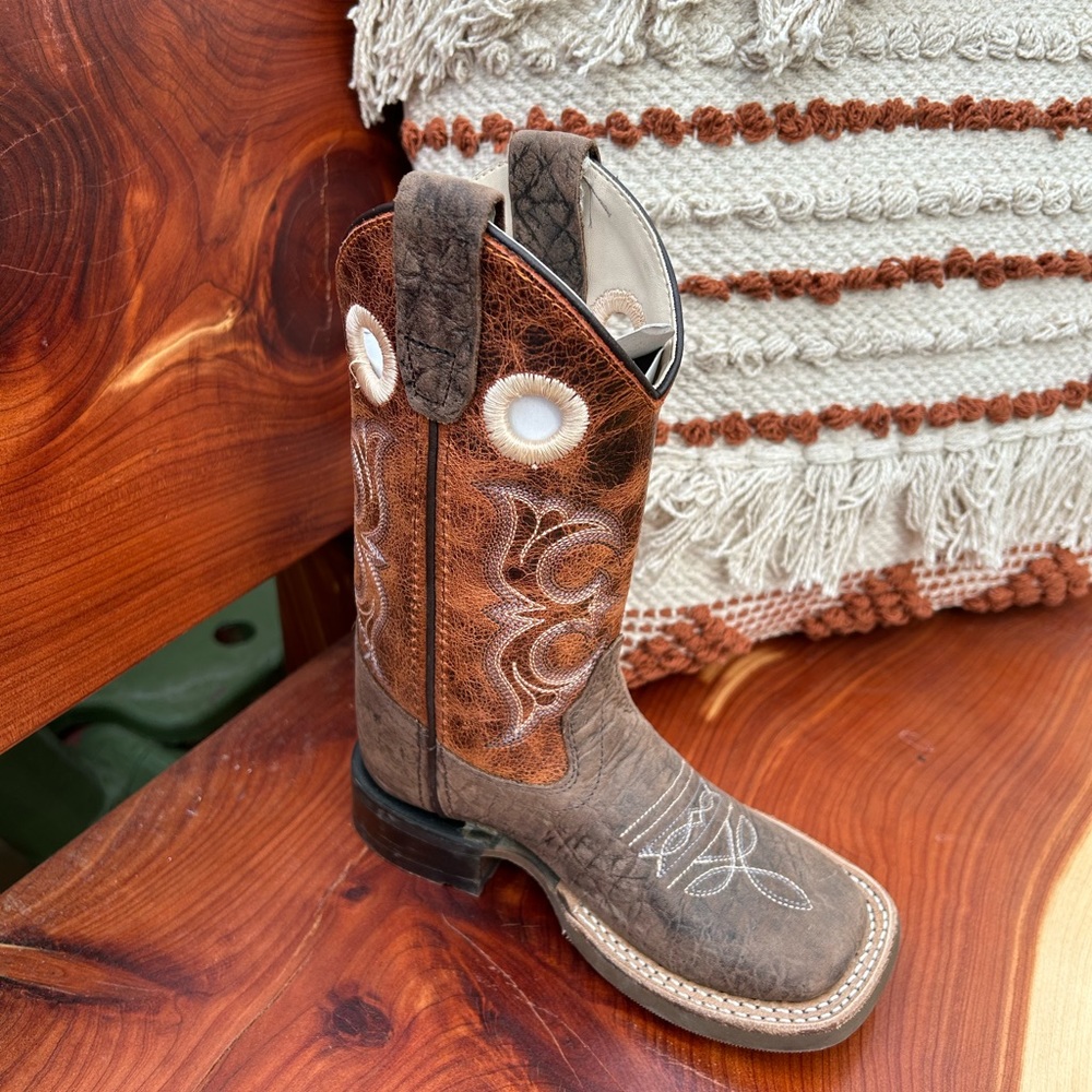 Old West Boy’s Boots Pull Hole (Toddler/Little Kid)